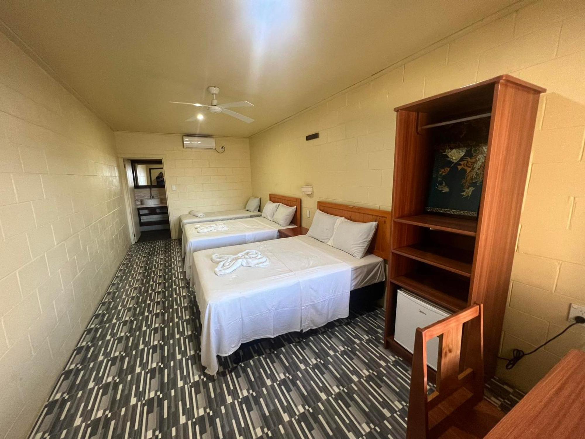 Transit Motel Mulifanua ภายนอก รูปภาพ