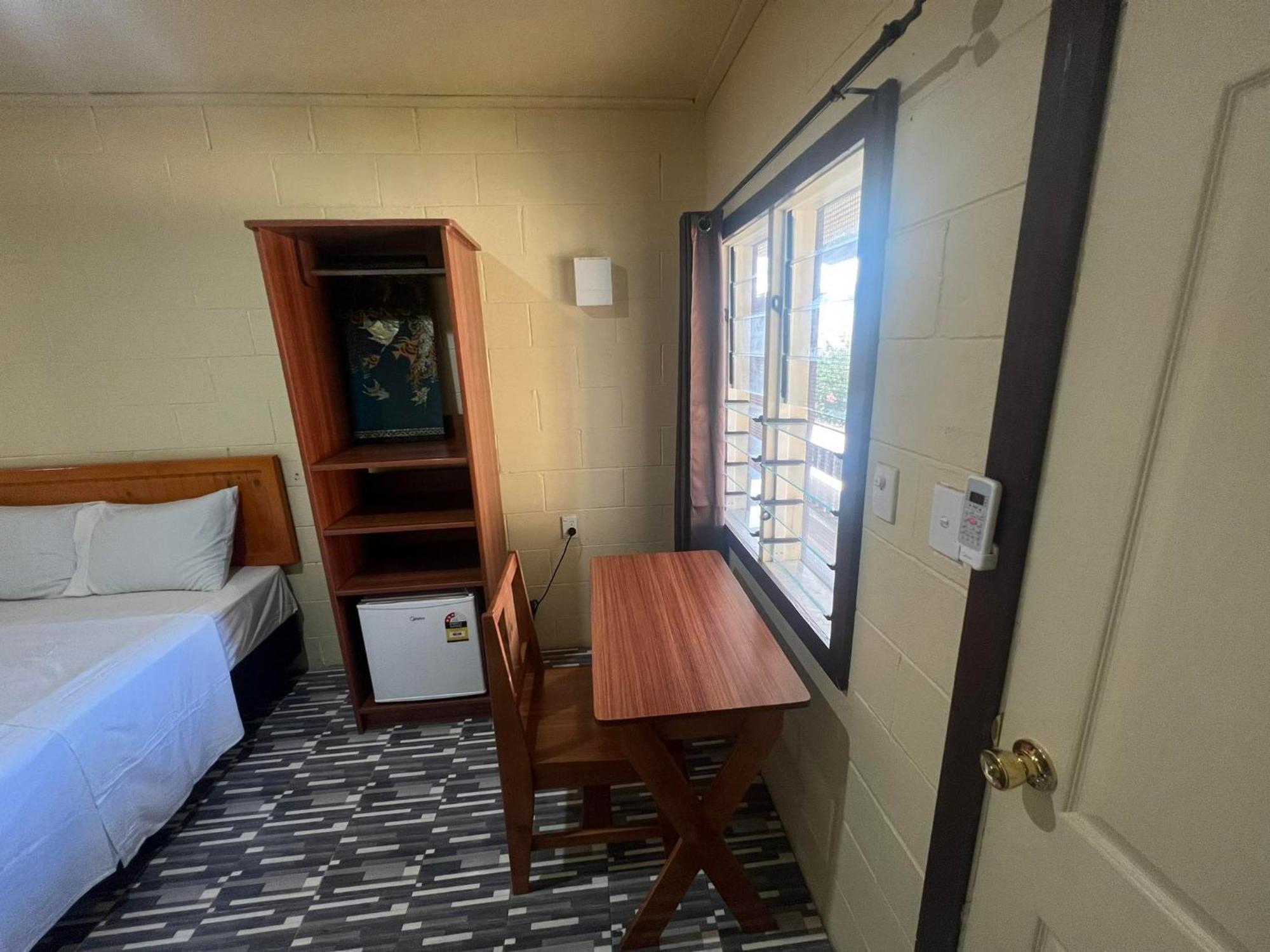 Transit Motel Mulifanua ภายนอก รูปภาพ