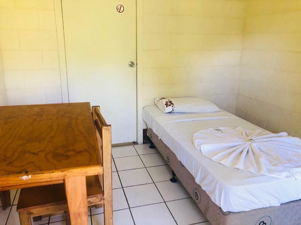 Transit Motel Mulifanua ภายนอก รูปภาพ