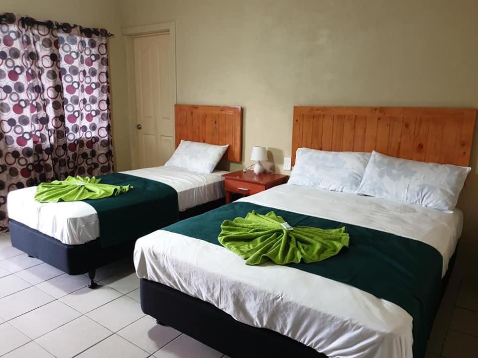 Transit Motel Mulifanua ภายนอก รูปภาพ